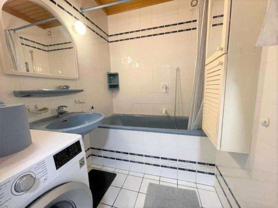 In With Garden Apartment *